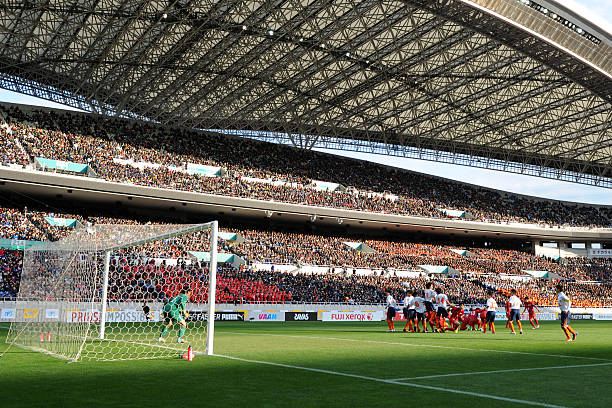 性质疑不断 性质疑不断